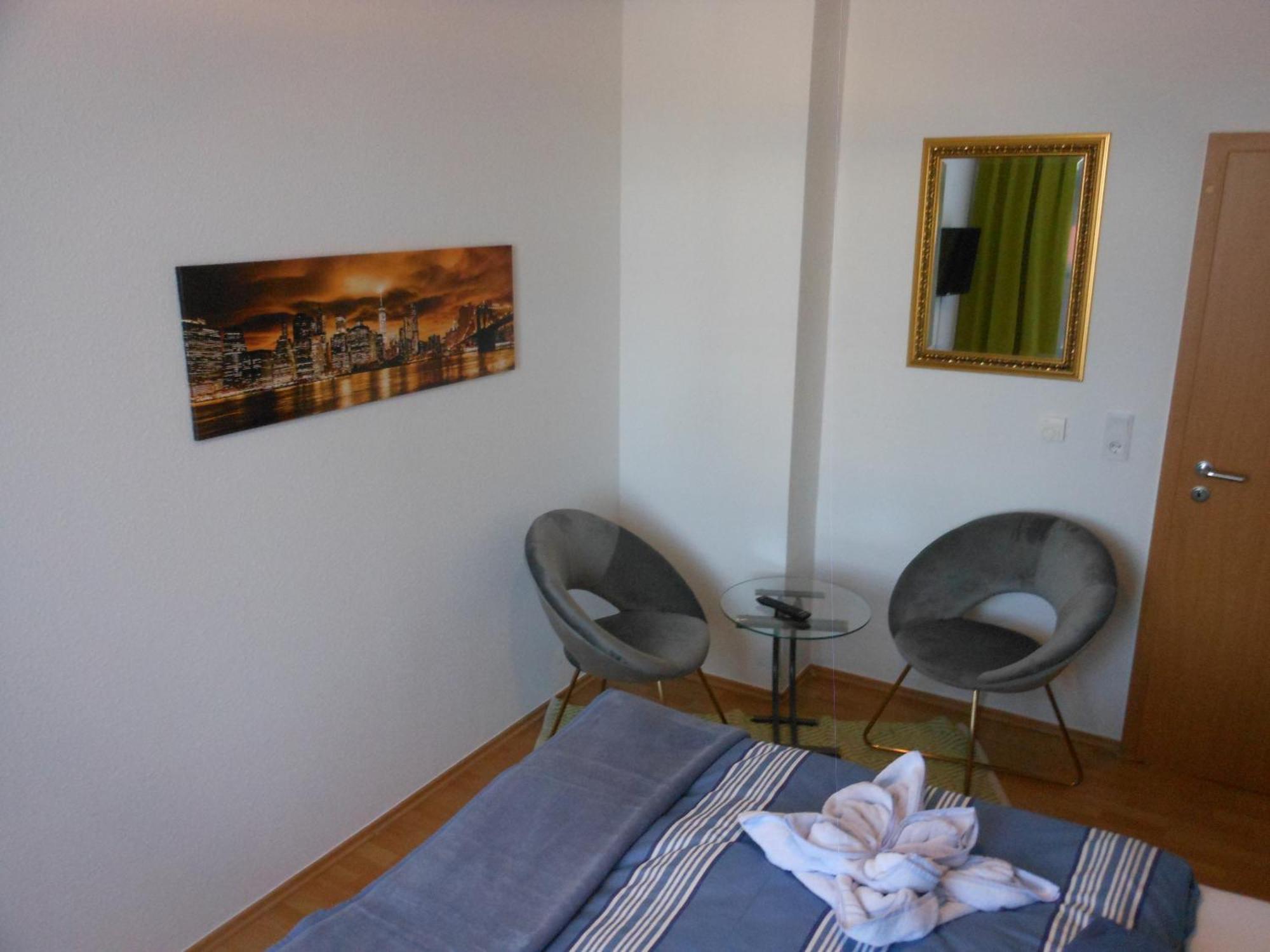 Pension Am Werder Bernburg Pokoj fotografie